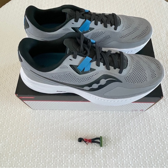 NWB Saucony Guide 15 Running Shoes Men’s size 10.5 Wide Retail $140, Brand new! - Picture 5 of 11